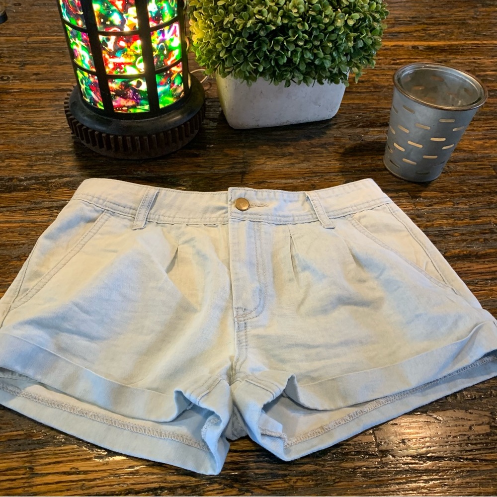 Light Blue Jean Shorts Forever 21 size 26